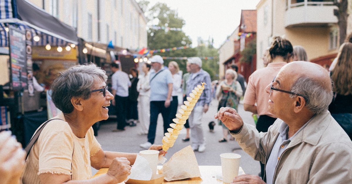 Food can promote healthy ageing Food can promote healthy ageing