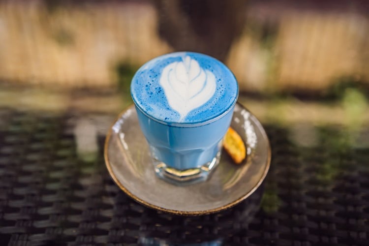 Start-up ‘beats the blues’ with spirulina-based food colouring for hot and cold beverages