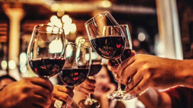 China-wine-trends-Symbolism-of-fortune-and-prosperity-will-ensure-red-s-dominance.jpg