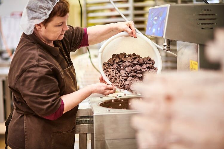 food-manufacturing-Oliver-Rossi.jpg
