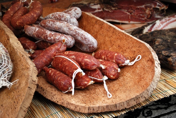Spanish pork companies prioritise worker and food safety