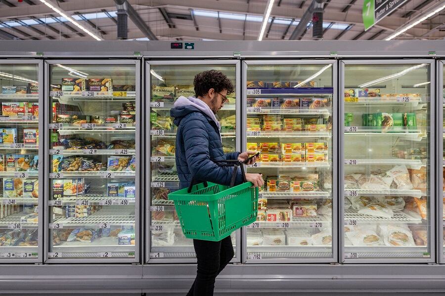 Discount-retailers-benefit-from-consumer-shift-as-grocery-prices-rise.jpg