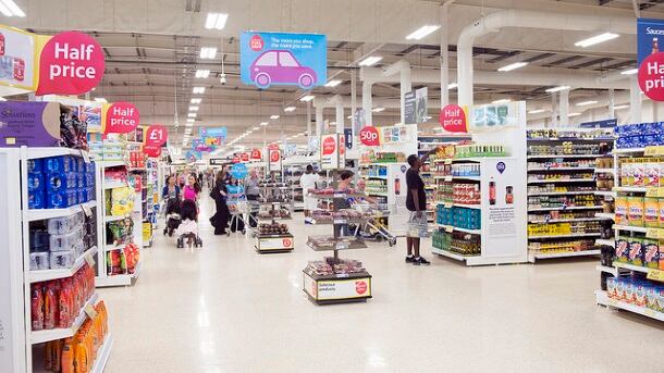 Tesco-interior.jpg