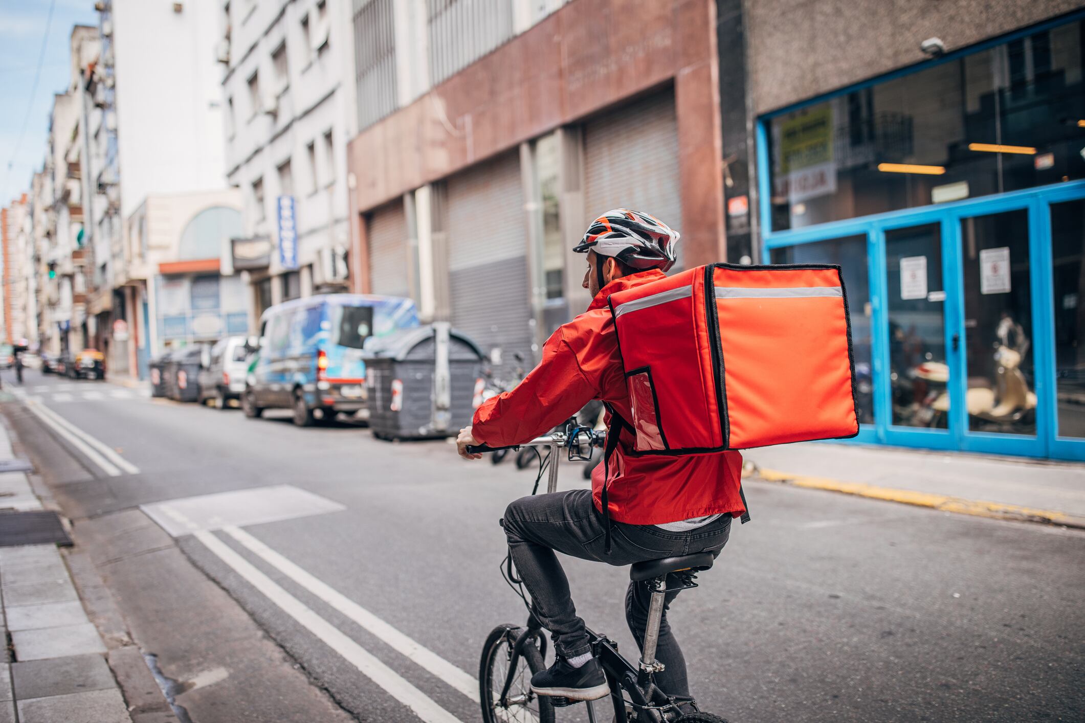 FTC to rein in hidden grocery delivery fees after multimillion-dollar settlements with Walmart, Instacart, Grubhub, Amazon