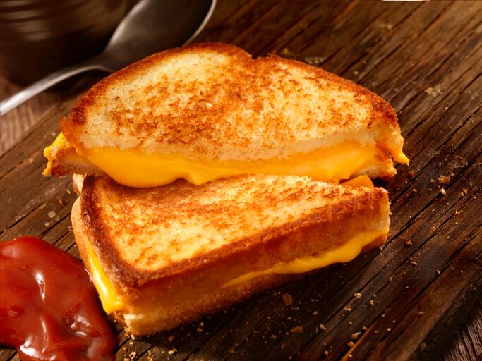 Kraft-Heinz-eschews-discounts-to-offset-price-hikes-in-favor-of-marketing-R-D.jpg