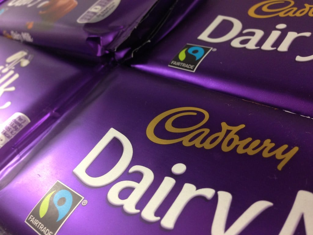 Mondelz phát hành lệnh thu hồi khẩn cấp Cadbury đối với chất gây dị ứng "chưa được công bố"