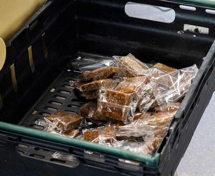 Food-waste-in-factory-GettyImages-Sophie-Mayanne.jpg