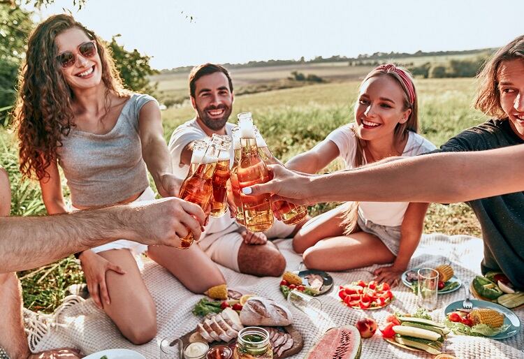 From sustainability to mindfulness: How holistic health is propelling the ‘low and no alcohol’ trend