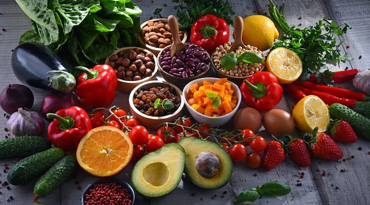 Fresh-produce-1-GettyImages-monticelllo.jpg