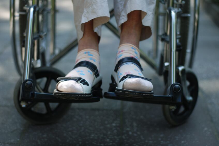 elderly-wheelchair-hospital-medical-iStock.com-KEMPSKI.jpg
