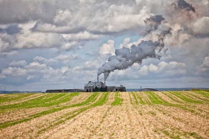 ‘The sector is behind over a quarter of total emissions’: Global investor group steps up pressure on industry over climate goals