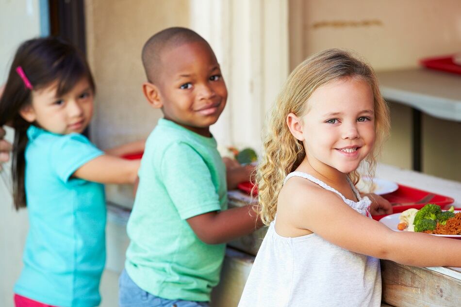 FOOD-FOR-KIDS-National-grant-transforms-school-lunches-with-more-fresh-local-ingredients.jpg