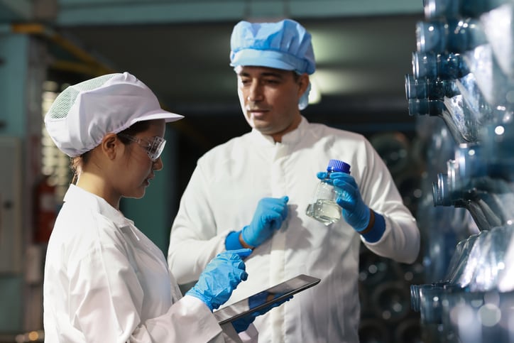 A government watchdog agency and four senators grill FDA about its approach to food safety inspections.