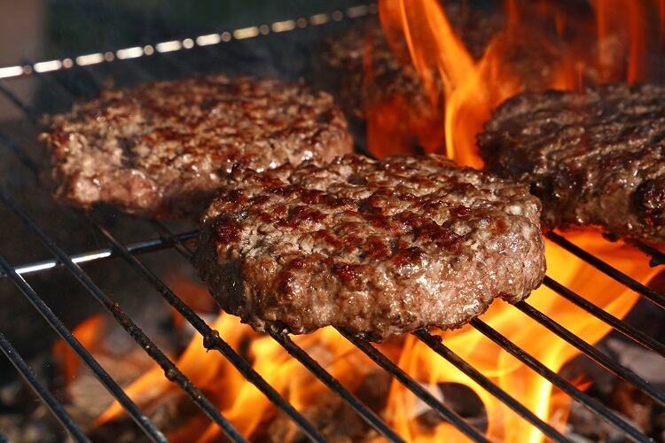 Can the cultured meat sector get conventional farmers on board?