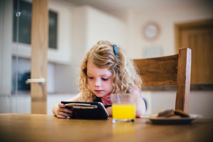 WHO calls for age ban on HFSS digital marketing in Europe