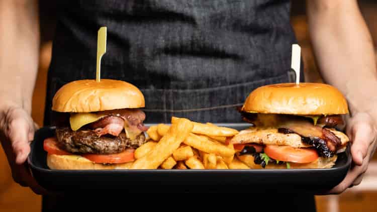 Beyond-amazing-plant-based-burgers-start-here.jpg