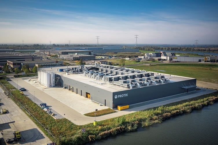 protix-factory-2.jpg