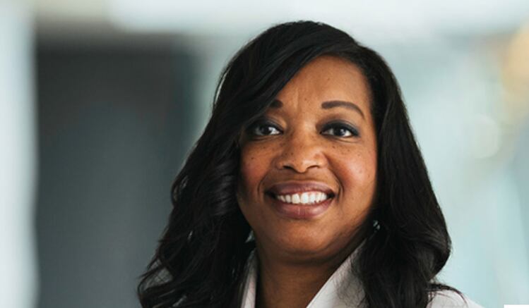 Claudia Lewis, Venable: Immunity and healthy claims, CBD regs