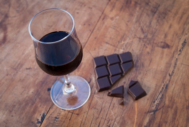 Wine-chocolate-GettyImages-Luka.jpg