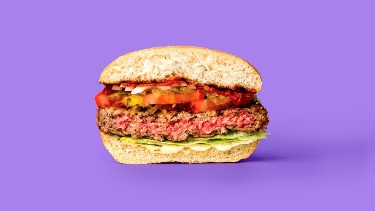 Plant-based vs traditional meat: Euromonitor offers four-year outlook 