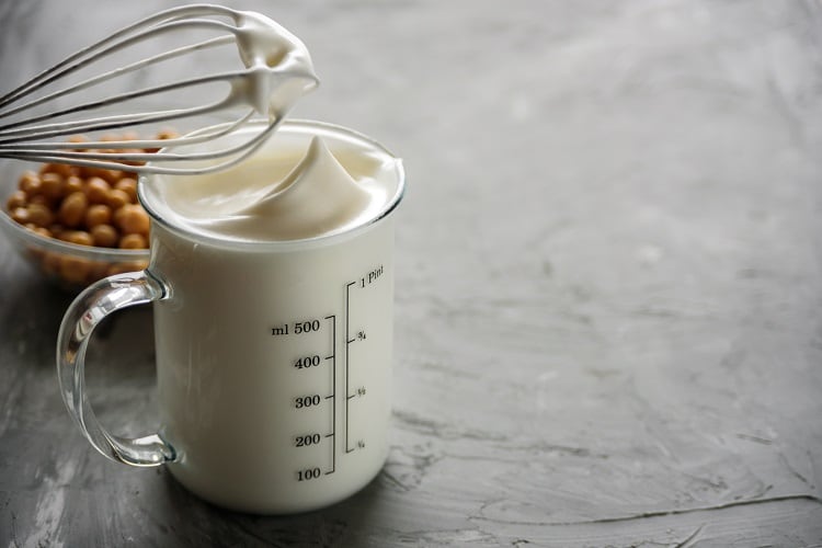 Albumin substitute developed from legume wastewater: ‘Just like egg protein, it binds, emulsifies, and foams’