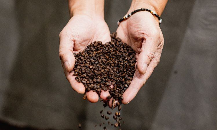 Atomo-Coffee_raw.jpg