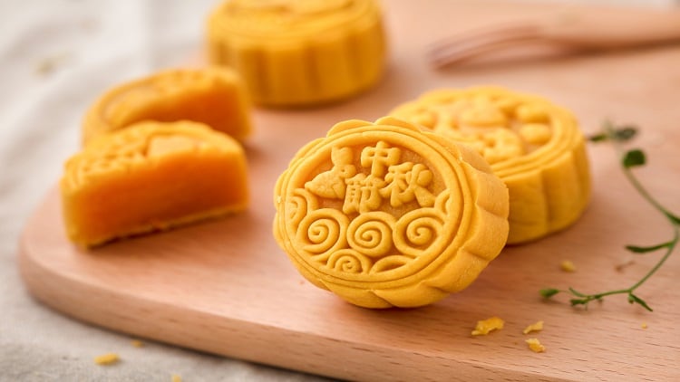 Over the moon: JD.com garners more than 60% of online mooncake sales