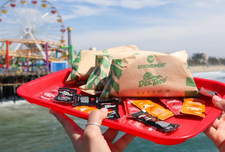 Del-Taco-rolls-out-plant-based-tacos-with-Beyond-Meat.jpg