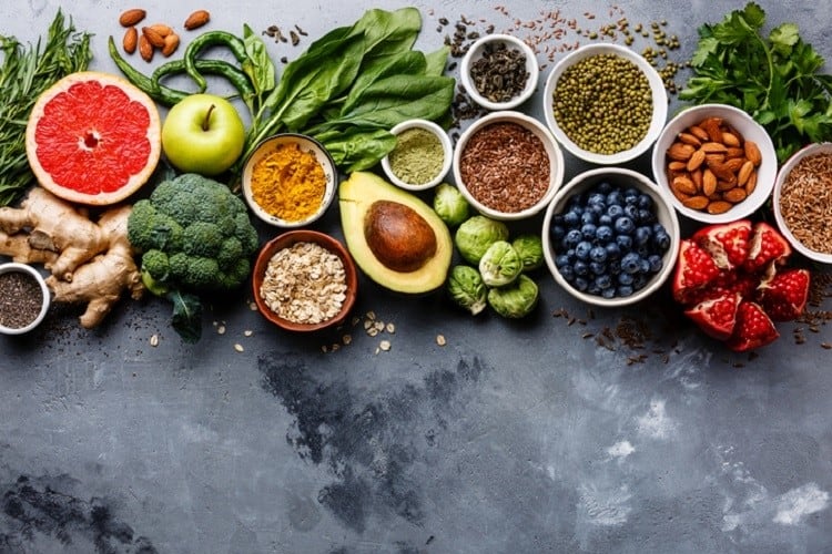 Getty-Lisovskaya-botanicals-healthy-ingredients.jpg