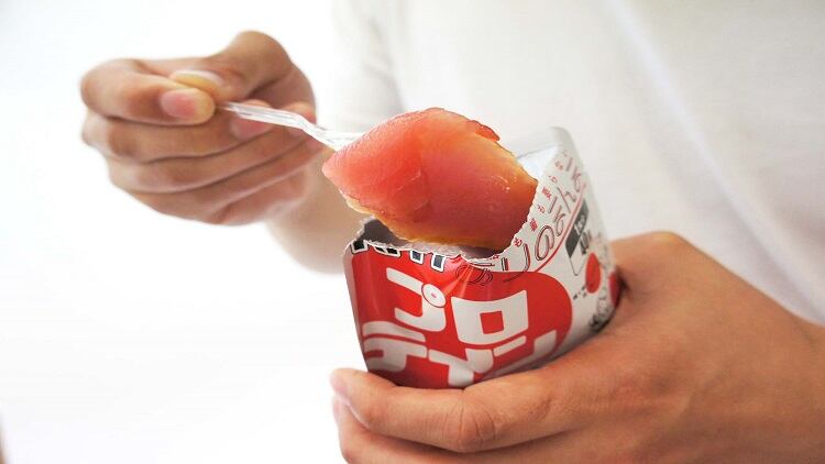 Sashimi 'supplements': Packet tuna, prawn and salmon products attracting health-conscious youngsters in Japan