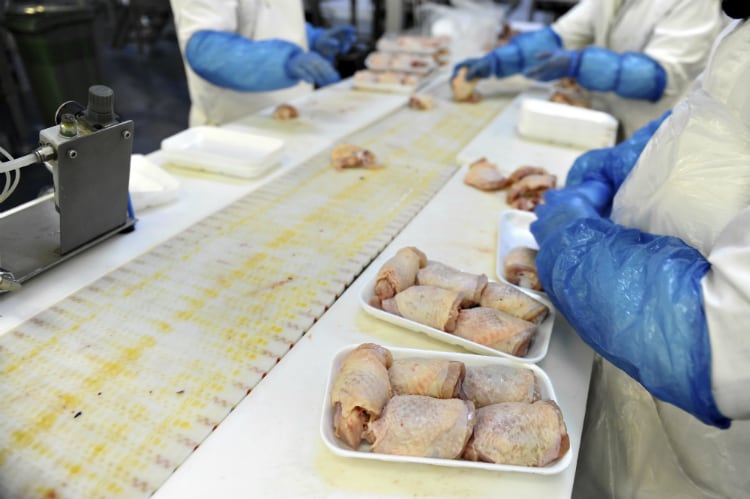 Needles found in packed meat in Lithuania