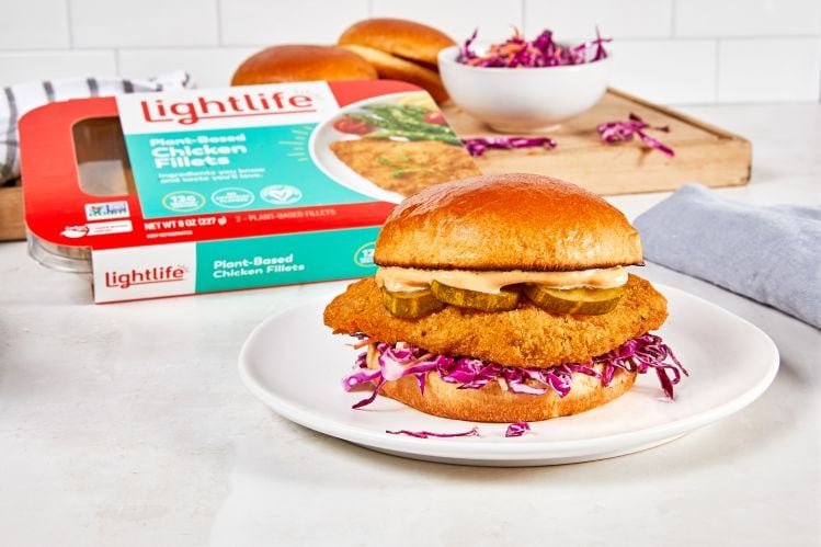 Lightlife_Chicken_Sandwich.jpg