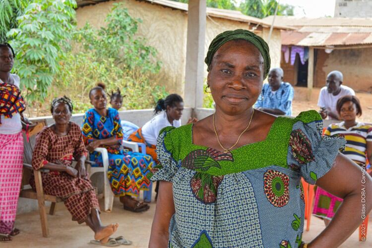 Cargill and The Starbuck Foundation back CARE to financially support women cocoa farmers in Côte d'Ivoire