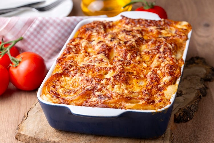 Rustic-food-lasagne-GettyImages-Esin-Deniz.jpg