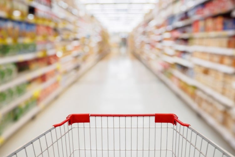 GettyImages-shopping-cart-Kwangmoozaa.jpg