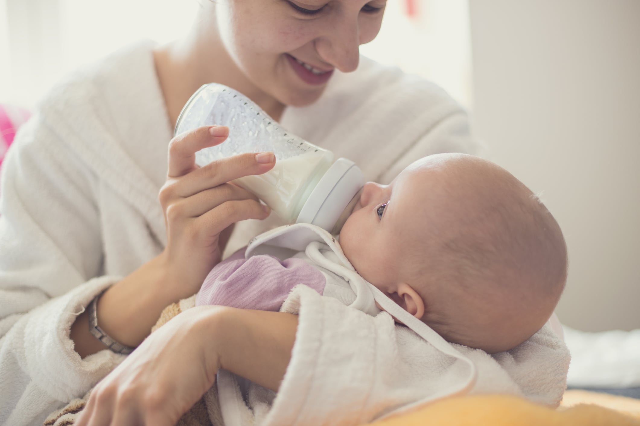 Marketing claims for infant formula should be banned, say British medics