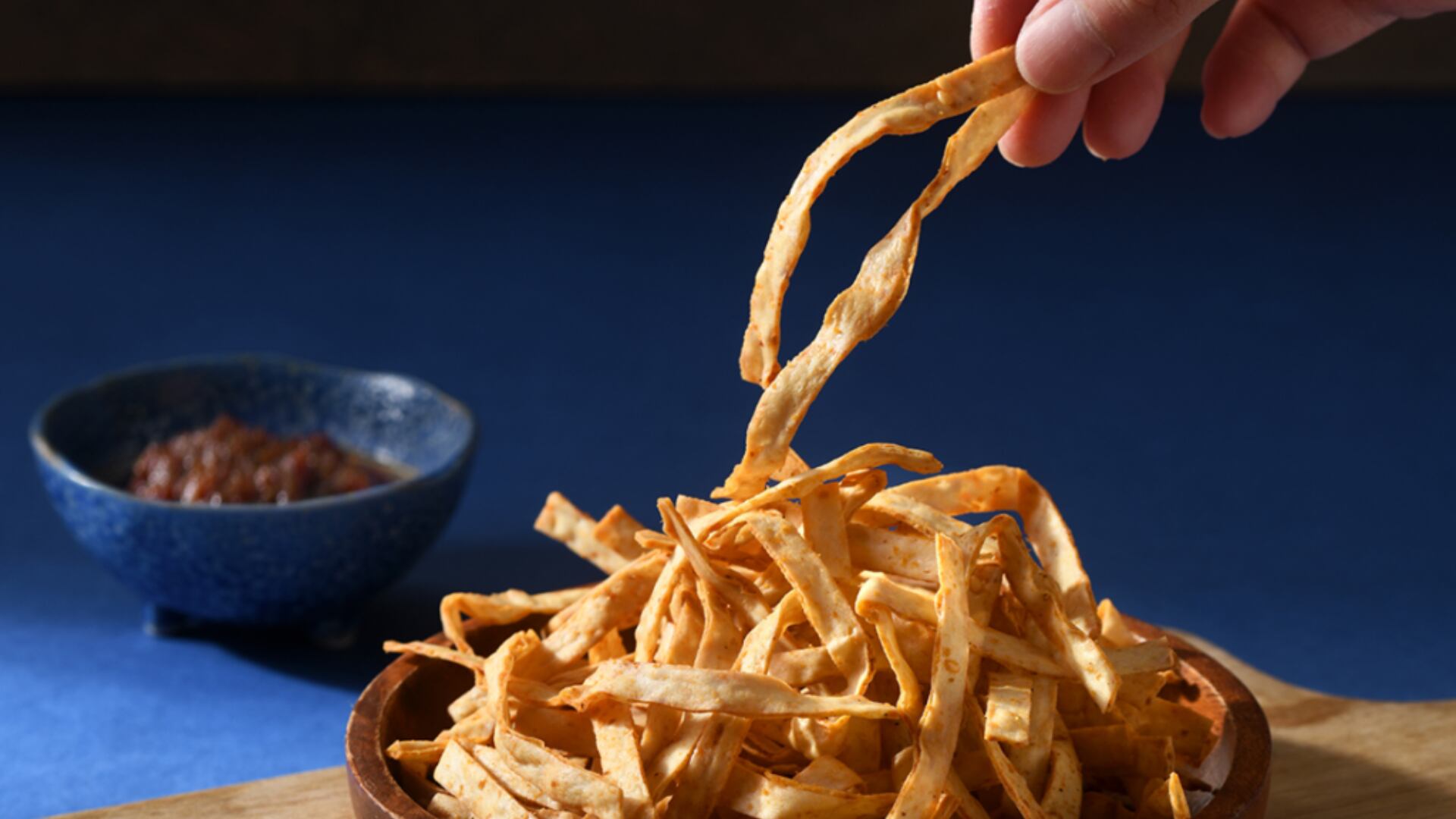 Lin Cong Ming’s Shacha fish fillet puts traditional Taiwanese flavours into a convenient snack format, offering a new way to enjoy a familiar taste.