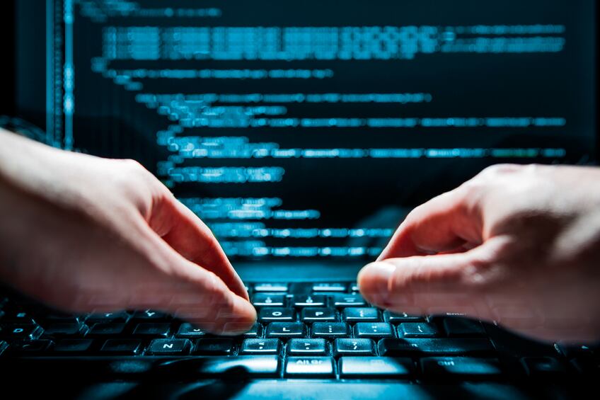 internet-online-digital-data-e-commerce-web-iStock-scyther5.jpg
