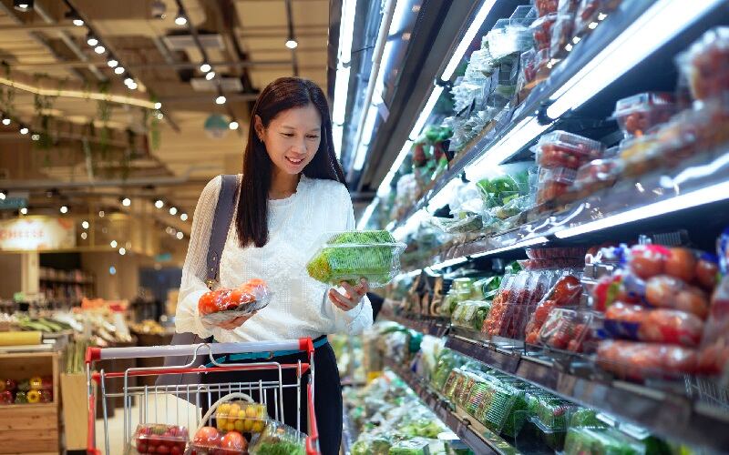 Sustainability-animal-welfare-top-Fresh-Thyme-Market-s-top-10-trends-for-2024.jpg