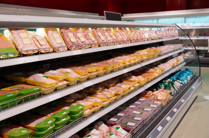 Brazilian-organic-meat-company-on-Carrefour-listing-for-GMO-free-chicken.jpg