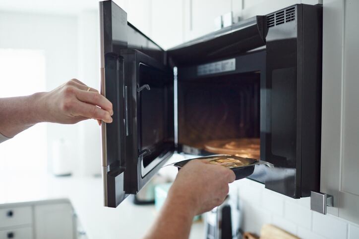 Ready meals have ‘lower nutritional quality, higher greenhouse gas emissions and are more expensive’: study