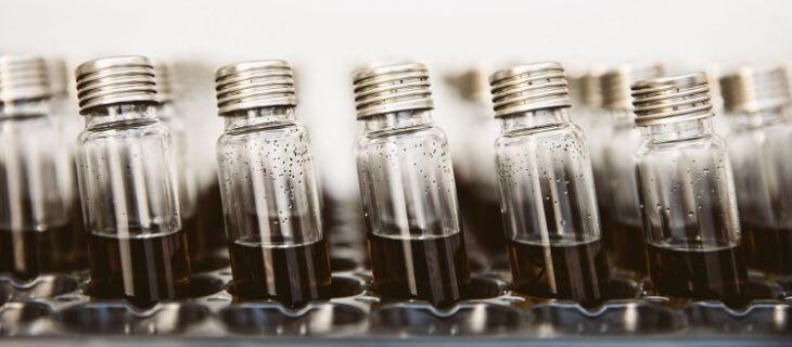 Vanilla-Vida-flasks.jpg