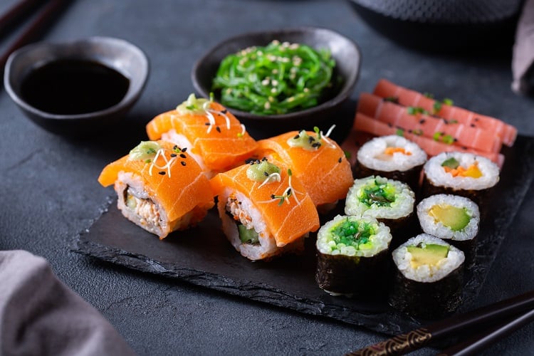 Vegan-sushi-GettyImages-Aamulya.jpg