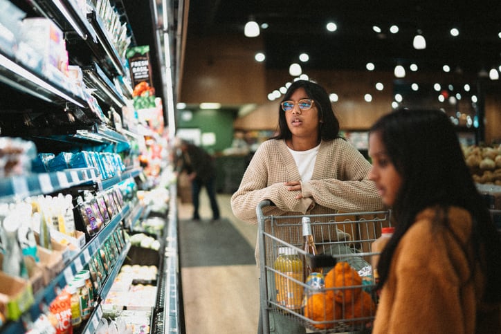 More trips, tighter budgets: How is inflation influencing grocery shoppers?