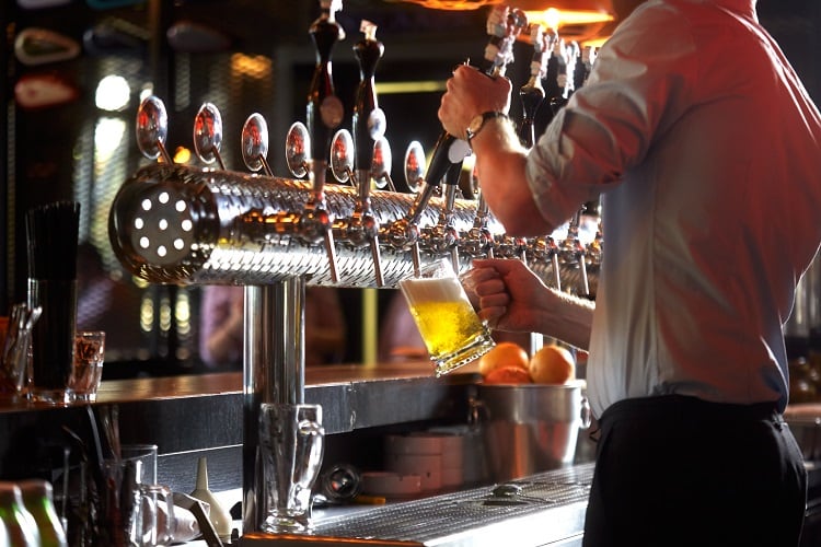 ‘They still want to go out and enjoy themselves’: Non-alcoholic beer consumers want fun, flavour and pints on tap