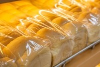 Packaged_bread_close