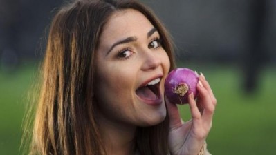 New red onion variety promises less tears and bad breath