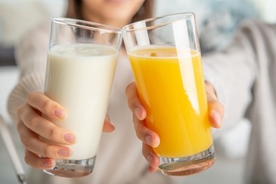 The technology produces benefits beyond sugar reduction. In milk, the majority of naturally occurring lactose is converted into dietary fibres. GettyImages/ChristopherBernard