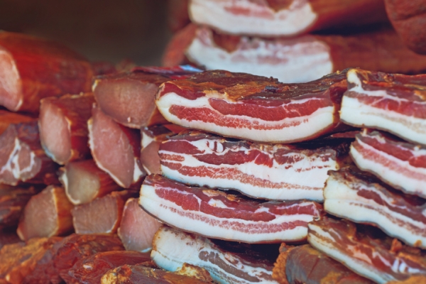 bacon, meat, lard, saturated fat, butcher, artisan, Droits d'auteur stevanovicigor