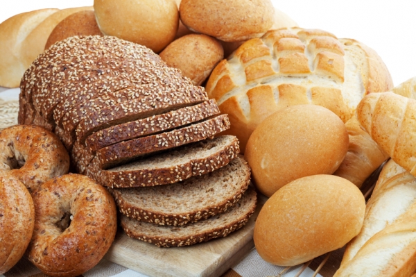 Bread can contribute complex carbohydrates to a balanced, healthy diet, says Polson